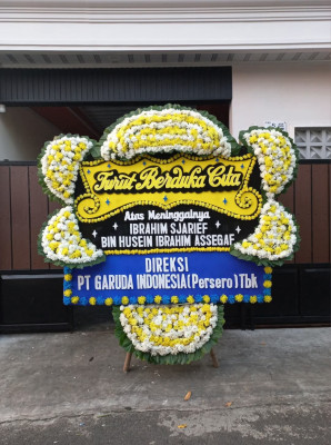 Papan Bunga Duka di Antapani Tengah